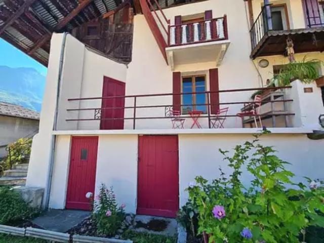 Maison vente à Les Cours, Esserts-Blay