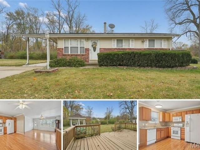 House for sale in Maryland Heights, Missouri