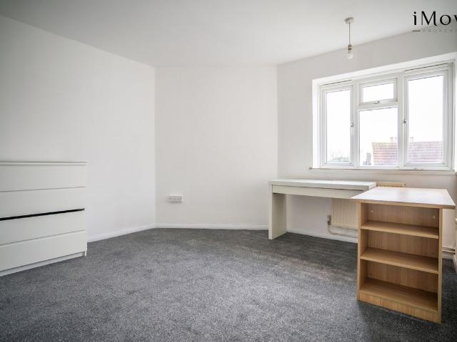 Room for rent in London Borough of Croydon, Upper Norwood