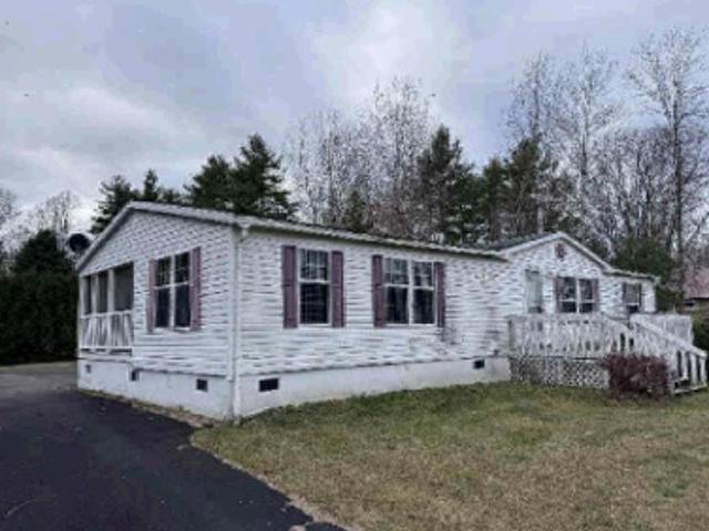 House for sale in Essex, New York