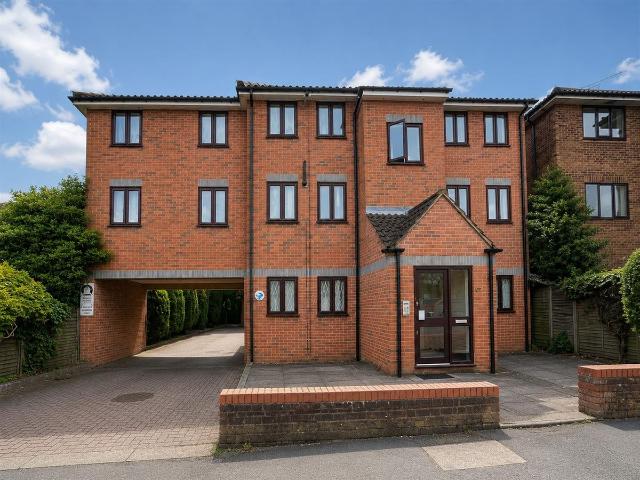 Studio for rent in North Watford