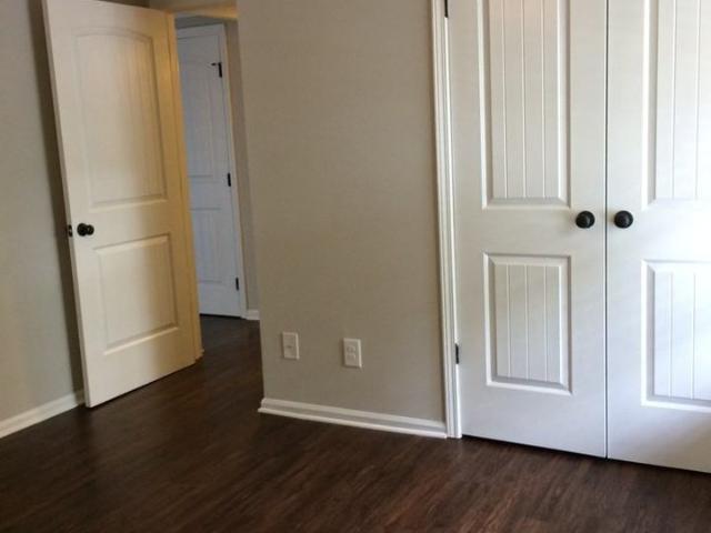 Apartment for rent in Indian Lake, Northport