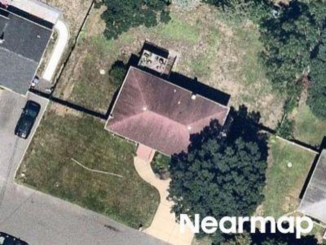 House for sale in Babylon, New York