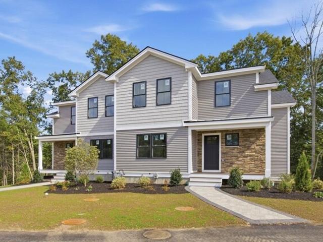 Condo for sale in North Andover, Middleton