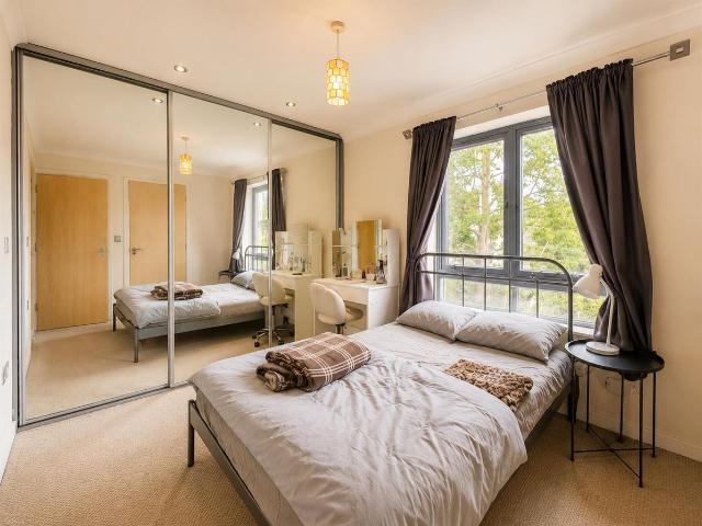 Apartment for rent in Hythe, Fordham Heath