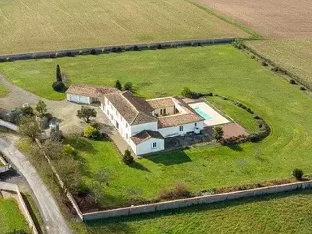 Maison vente à Saint-Jean-d'Angély, Saint-denis-du-pin