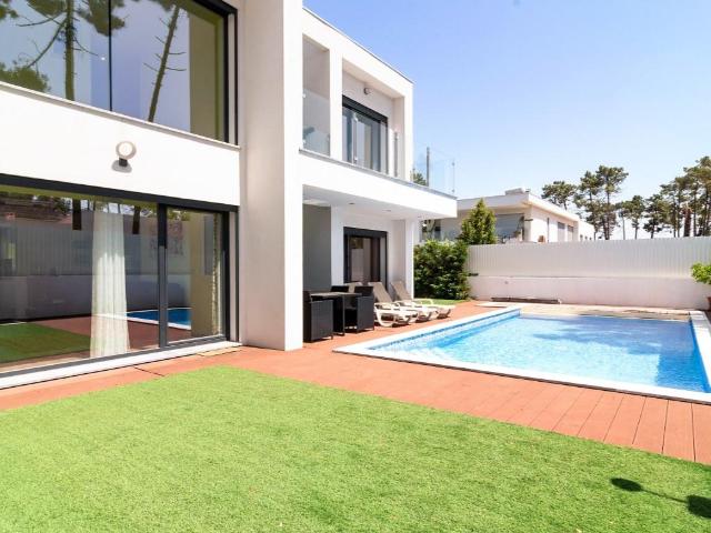 Vivenda venda em Almada, Setúbal