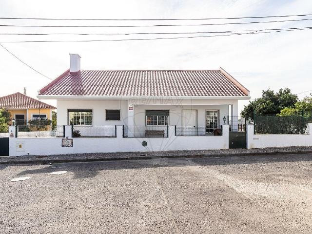 Vivenda venda em Leceia, Oeiras