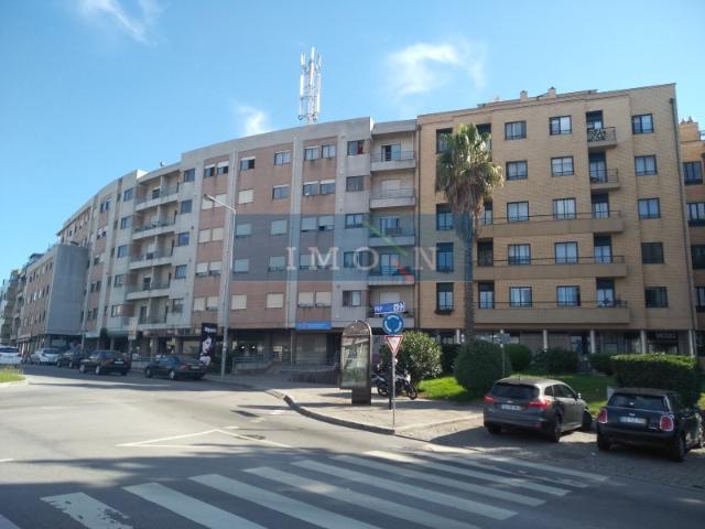 Loja alugar em Canidelo, Vila Nova De Gaia