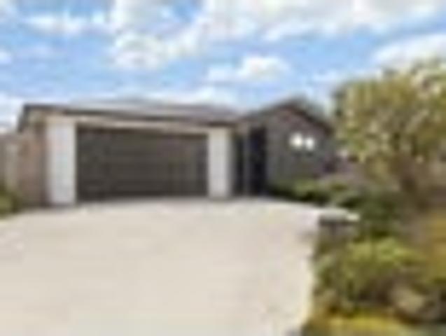 House for sale in Riverside Grove, Tuakau