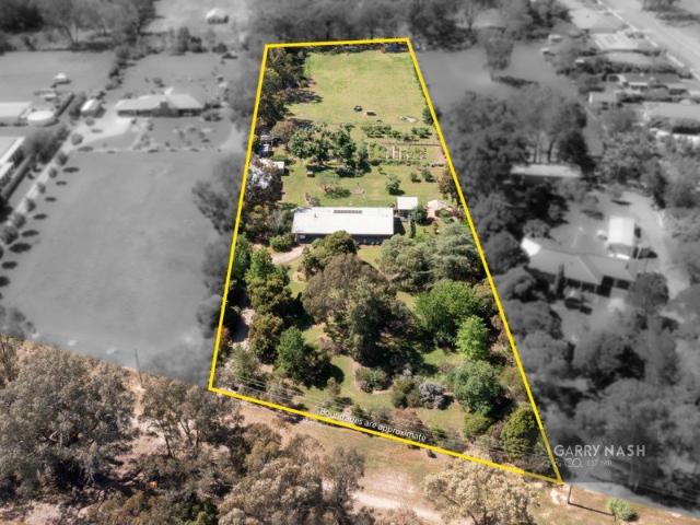 Cottage for sale in Tarrawingee
