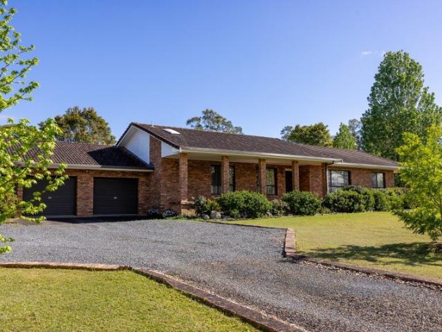 Cottage for sale in Taree, Mid-Coast Council