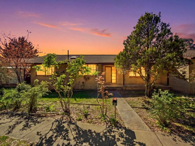 Property for sale in Macquarie, District of Belconnen