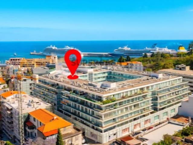 Garagem venda em Funchal, Sé