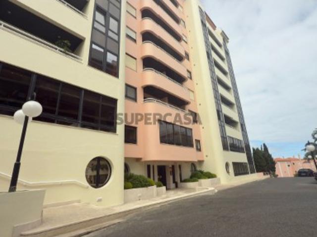Garagem venda em Cascais, Torre do Pinhal