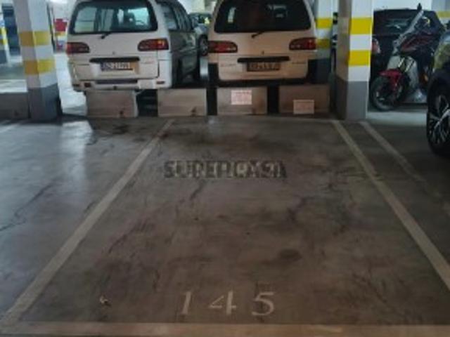 Garagem venda em Olivais, Lisboa