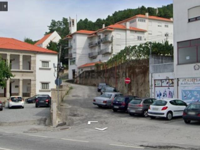 Garagem venda em Guarda, Seia