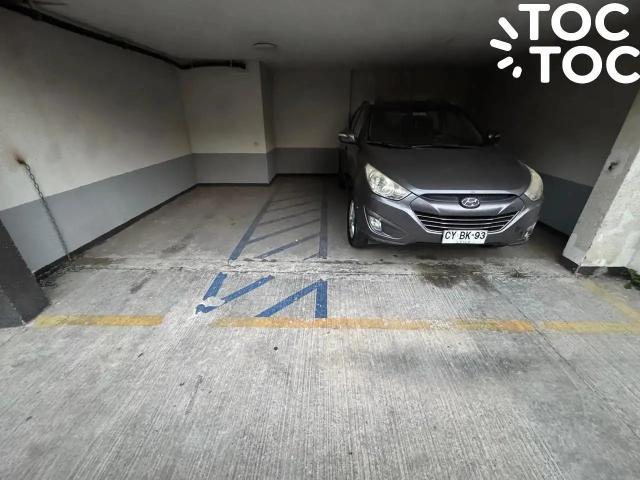 Estacionamiento en venta en La Cisterna, Metropolitana