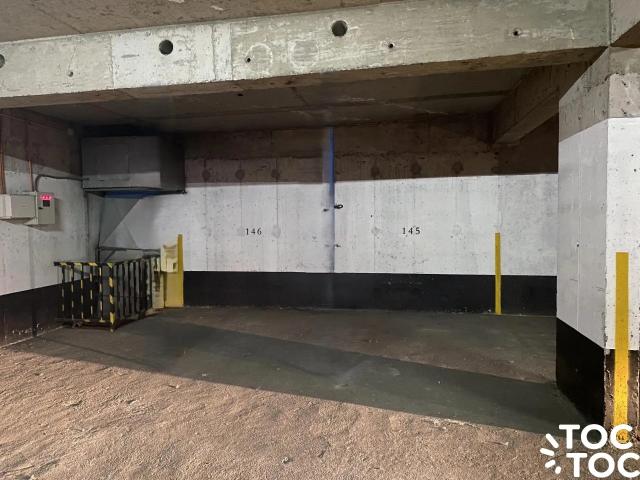 Estacionamiento en arriendo en Las Condes, Santiago