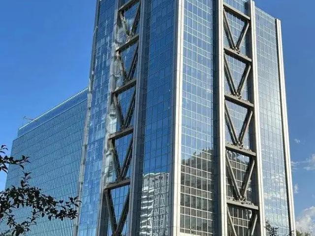 Estacionamiento en arriendo en Las Condes, Metropolitana