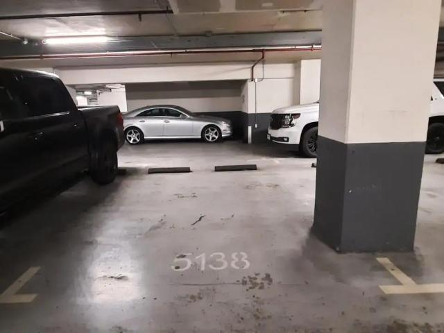 Estacionamiento en venta en Las Condes, Metropolitana