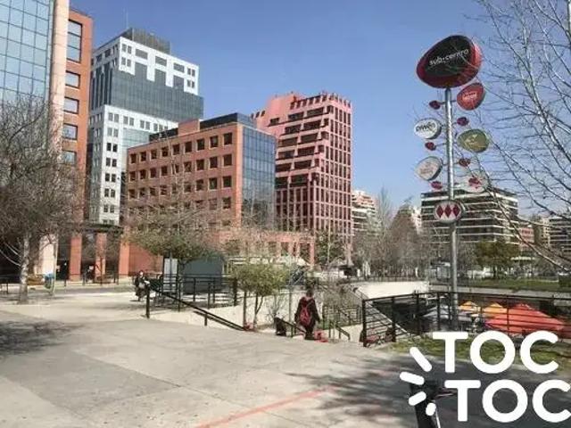 Estacionamiento en arriendo en Las Condes, Metropolitana