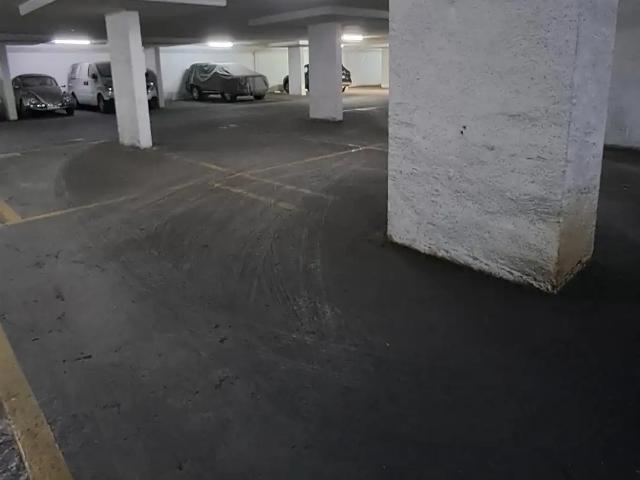 Estacionamiento en venta en Macul, Metropolitana
