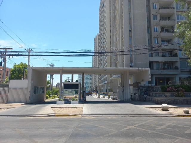Estacionamiento en venta en Macul, Metropolitana