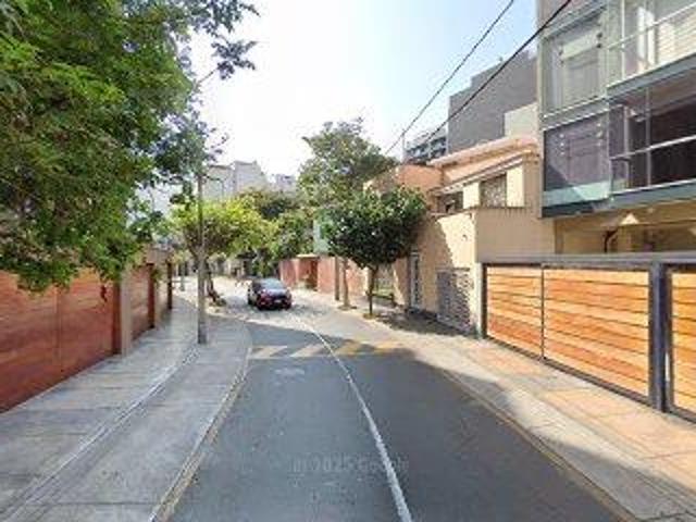 Cochera venta en Miraflores