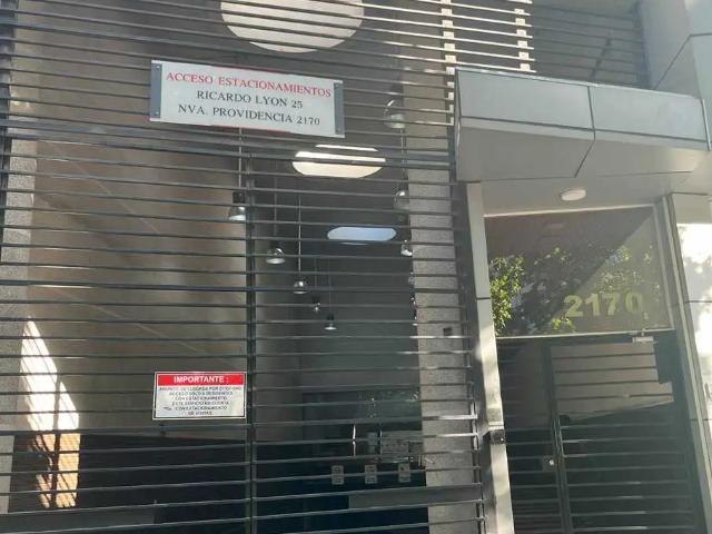 Estacionamiento en Providencia