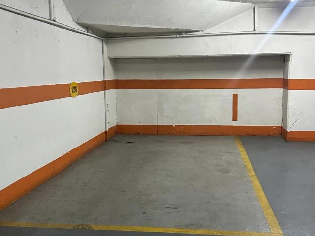 Estacionamiento en arriendo en Providencia, Metropolitana
