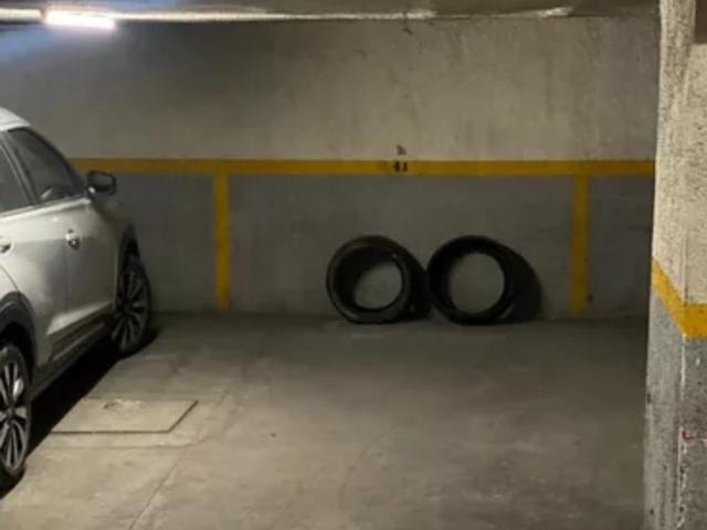 Estacionamiento en arriendo en Providencia, Metropolitana