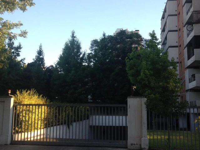 Estacionamiento en Providencia