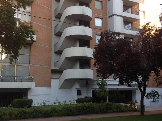 Estacionamiento en Providencia