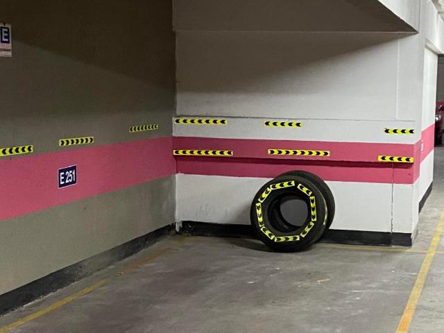 Estacionamiento en arriendo en Barrio Los Estanques, Providencia