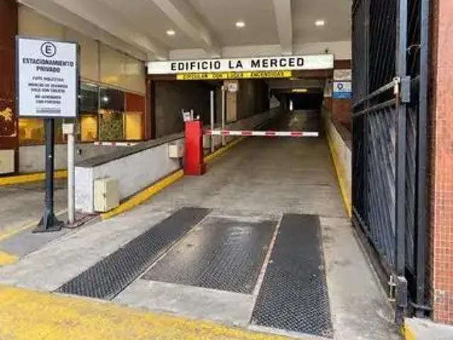 Estacionamiento en arriendo en Santiago