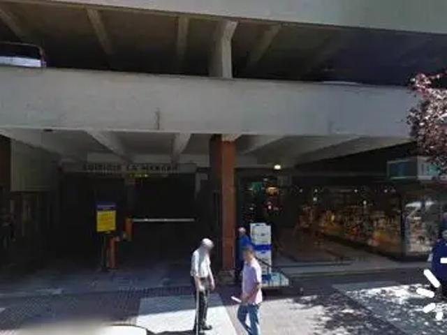Estacionamiento en arriendo en Tarapacá, Metropolitana