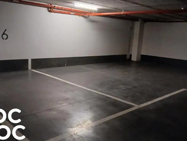 Estacionamiento en arriendo en Vitacura, Metropolitana