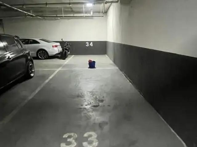 Estacionamiento en arriendo en Villaseca, Metropolitana