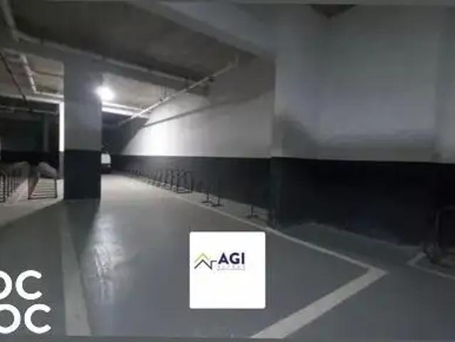 Estacionamiento en arriendo en Villaseca, Metropolitana