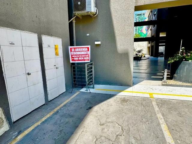 Estacionamiento en arriendo en Villaseca, Metropolitana