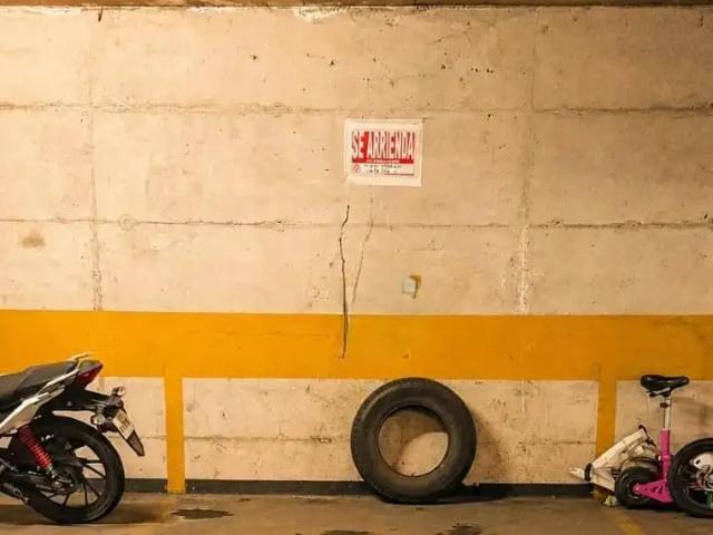 Estacionamiento en arriendo en Providencia, Villaseca