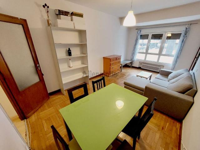 Apartamento en alquiler en Oviedo, Asturias