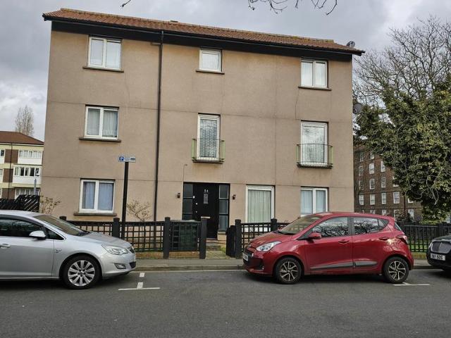 House for rent in Myatt's Fields, Greater London