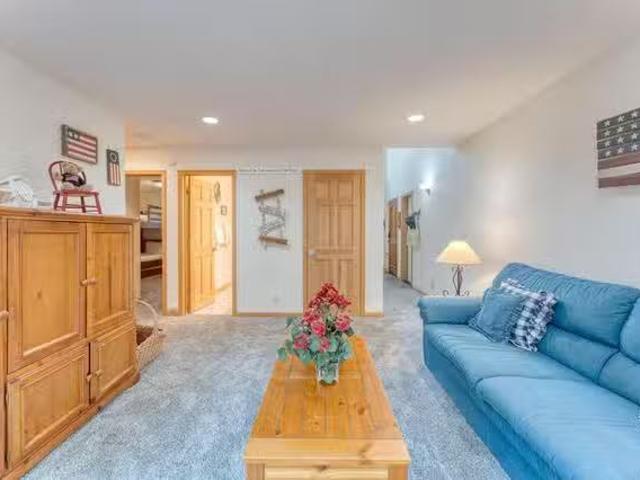 Apartment for rent in California