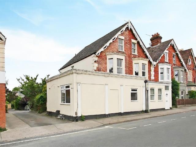 House for rent in Salisbury, Wiltshire