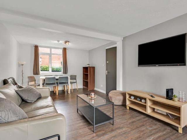 Room for rent in Beckett Park, Leeds