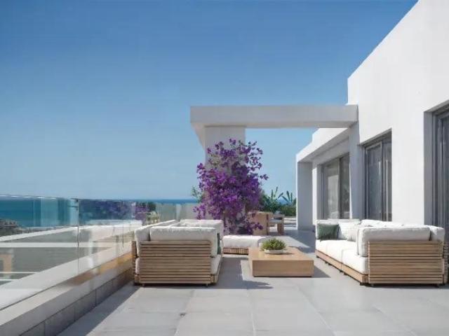 Apartamento en venta en Los Granados Playa, Costa del Sol Occidental