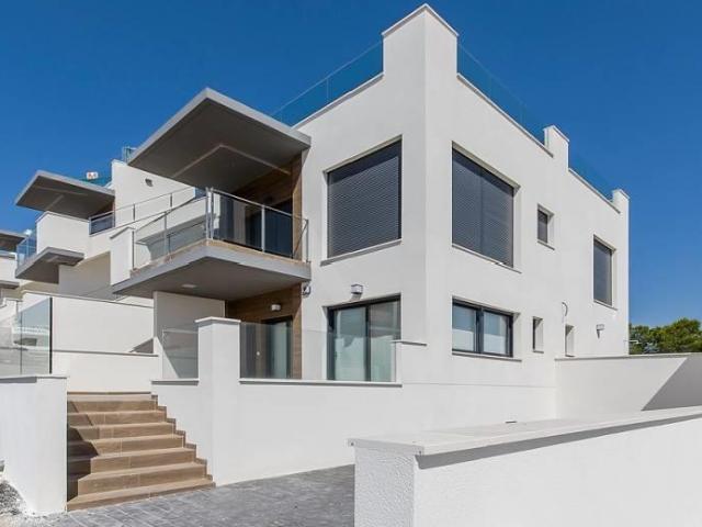 Casa en venta en San Miguel De Salinas, Las Escalericas