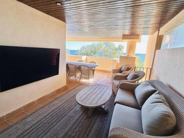 Apartamento en alquiler en El Velerín, Costa del Sol Occidental